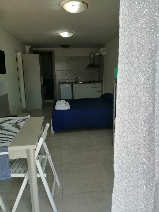 Monolocale Tirreno Studio Seafront Formia Ngoại thất bức ảnh