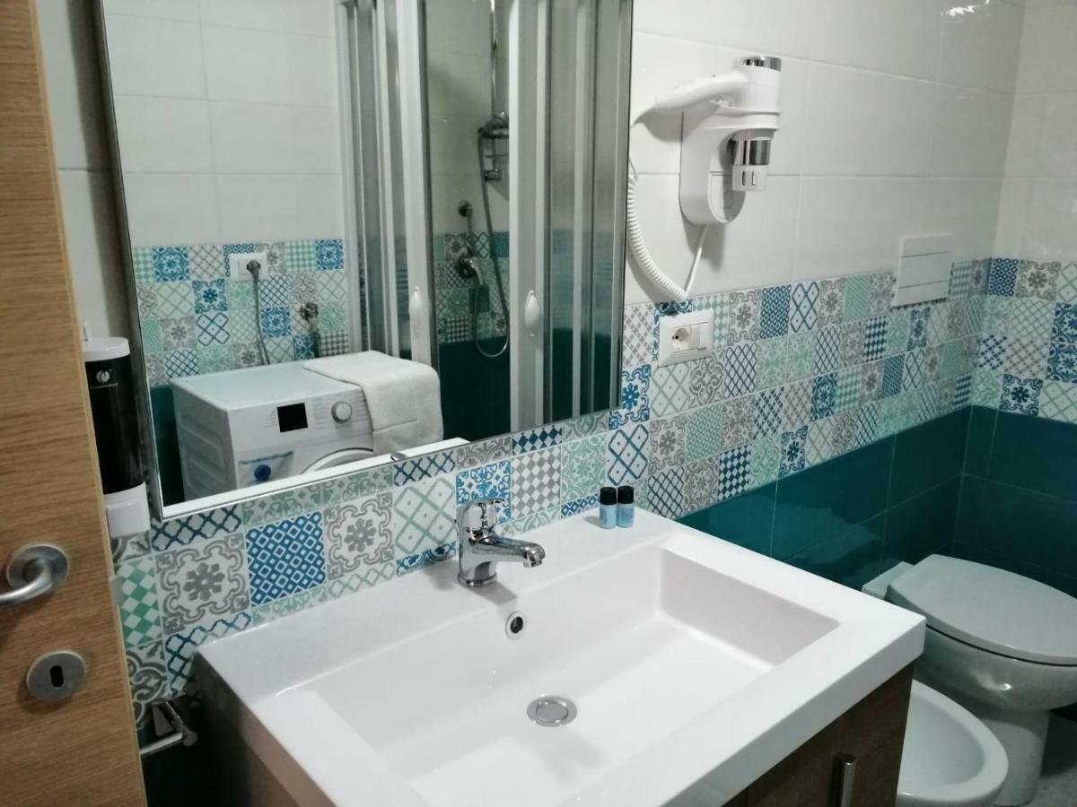 Monolocale Tirreno Studio Seafront Formia Ngoại thất bức ảnh
