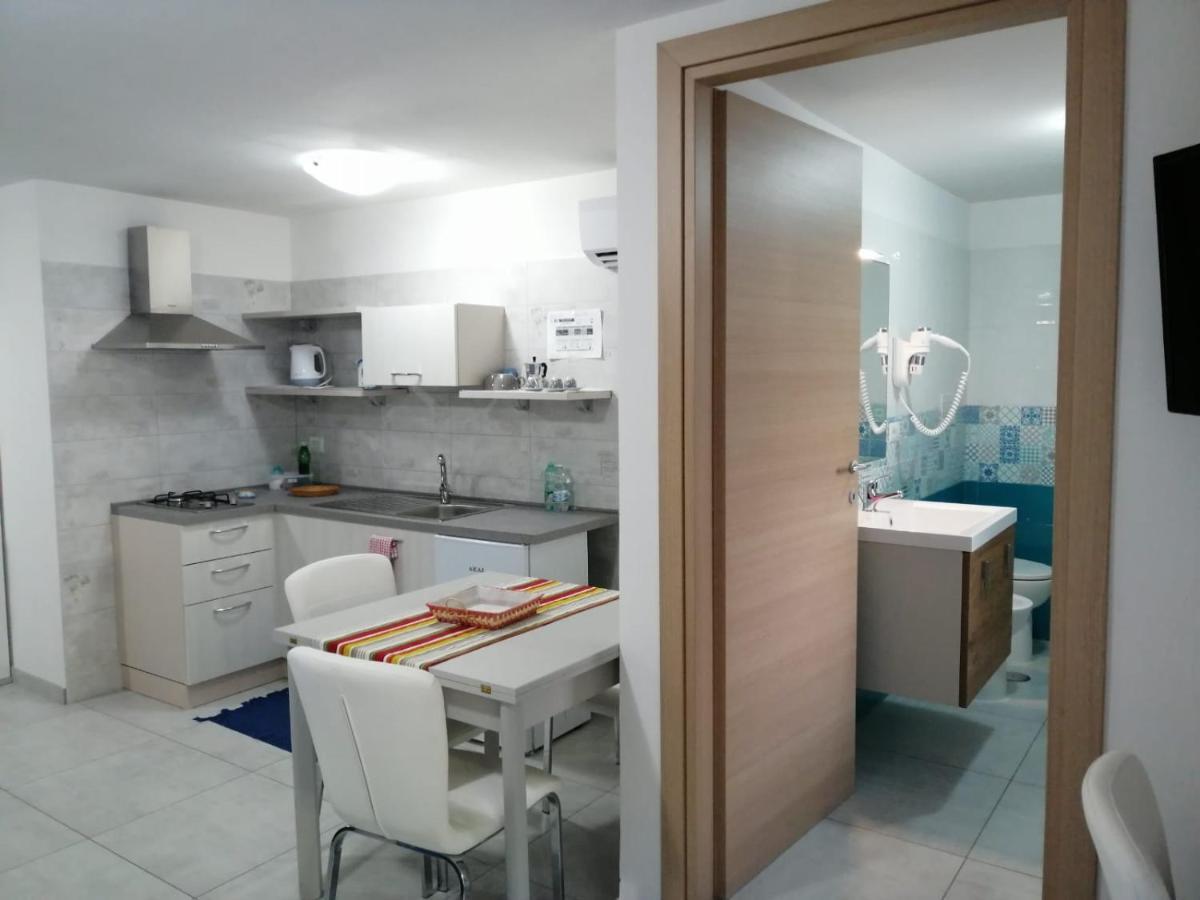 Monolocale Tirreno Studio Seafront Formia Ngoại thất bức ảnh